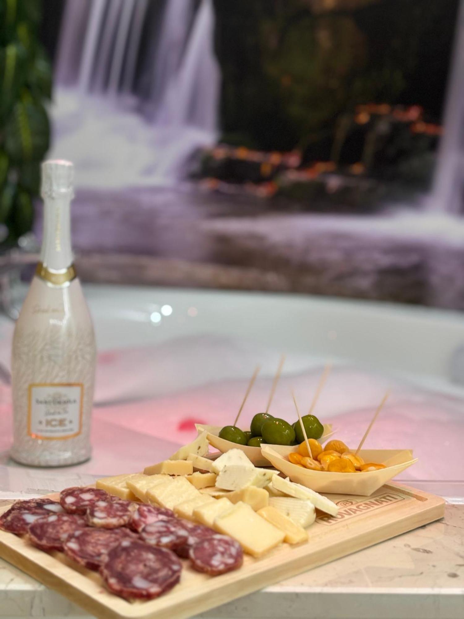 Bed and Breakfast La Dolce Sosta Acerra Esterno foto