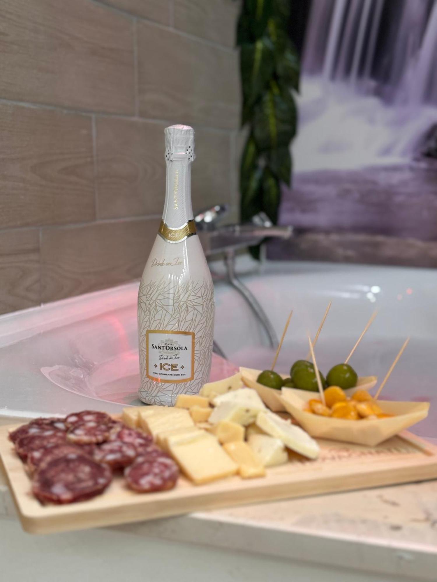 Bed and Breakfast La Dolce Sosta Acerra Esterno foto
