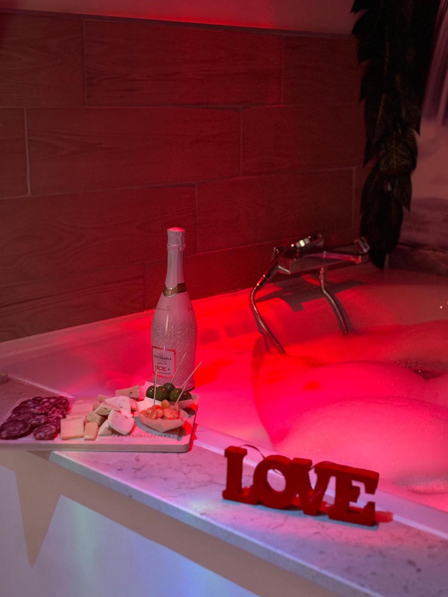 Bed and Breakfast La Dolce Sosta Acerra Esterno foto